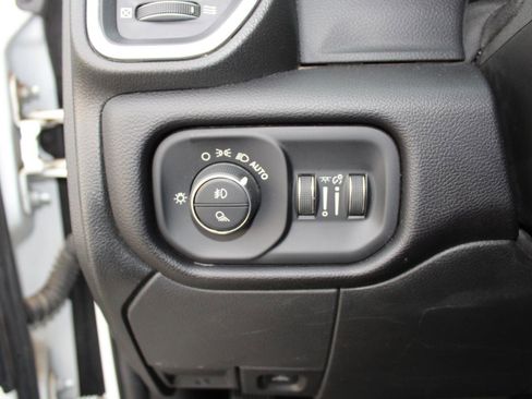 Used 2022 RAM 3500 Laramie image 38