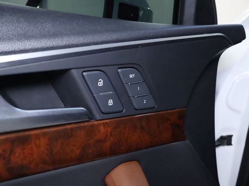 Used 2019 Audi A4 2.0T Premium w/ Convenience Package image 15