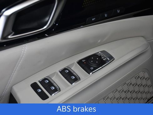 New 2026 Kia Carnival SX Prestige FWD image 21