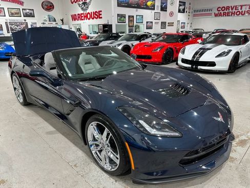 Used 2016 Chevrolet Corvette Stingray Convertible w/ 2LT Preferred Equipment Group RWD image 25