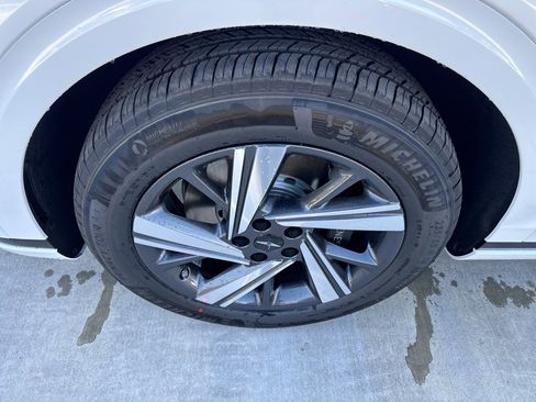 New 2026 Genesis GV70 3.5T Sport Advanced image 20