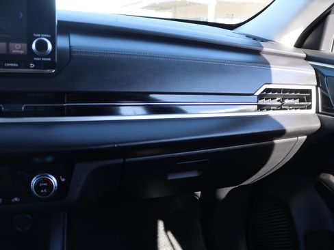 Used 2023 Mitsubishi Outlander SE FWD image 27