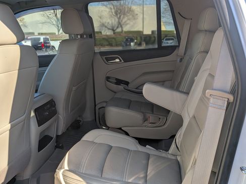 Used 2020 GMC Yukon Denali w/ Denali Premium Package image 34