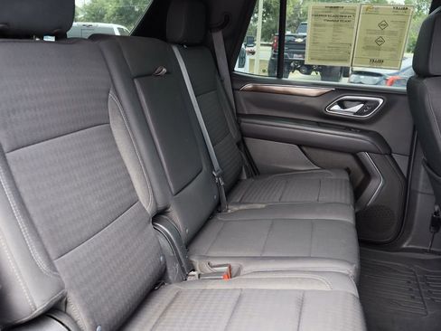 Certified 2022 GMC Yukon SLE RWD image 28