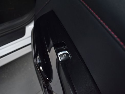 Certified 2024 Kia K5 GT w/ GT1 Package image 13