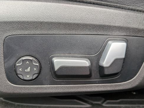 Used 2022 BMW X4 xDrive30i w/ Convenience Package image 22