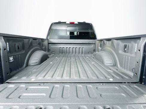 Used 2022 Ford F250 Lariat w/ Lariat Ultimate Package image 12