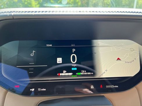 New 2025 Land Rover Range Rover SE image 15