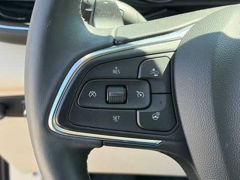 Used 2023 Buick Envision Avenir image 17