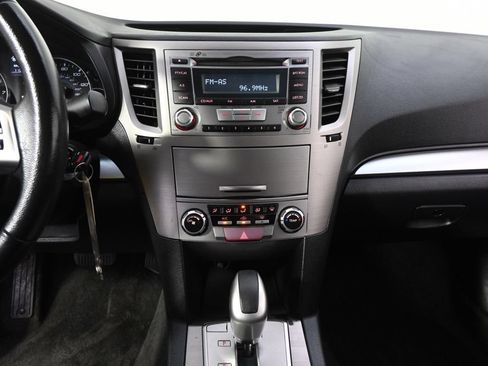Used 2012 Subaru Legacy 2.5i Premium AWD/4WD image 27