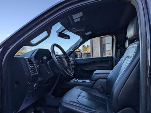 Used 2019 Ford Expedition Max Limited image 13