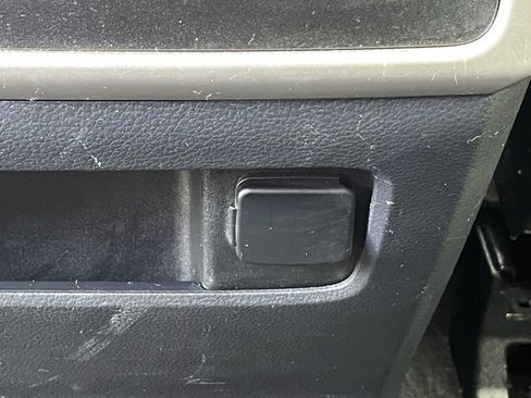 Used 2024 Ford Expedition Max Limited image 29