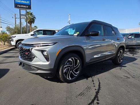 New 2026 Chevrolet TrailBlazer RS w/ Driver Confidence Package image 2