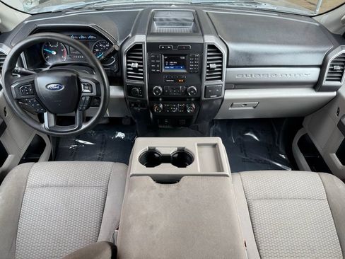 Used 2019 Ford F250 XLT AWD/4WD image 15
