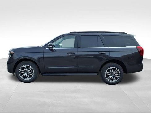 New 2026 Ford Expedition Active AWD/4WD image 5