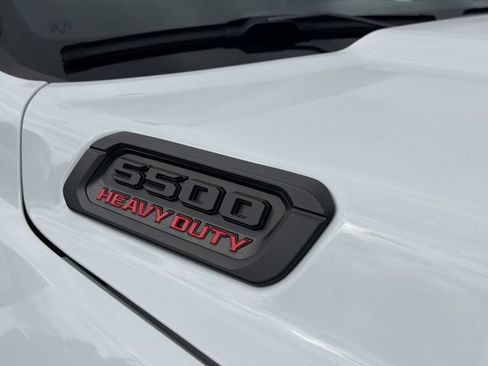 Used 2024 RAM 1500 Warlock RWD image 7