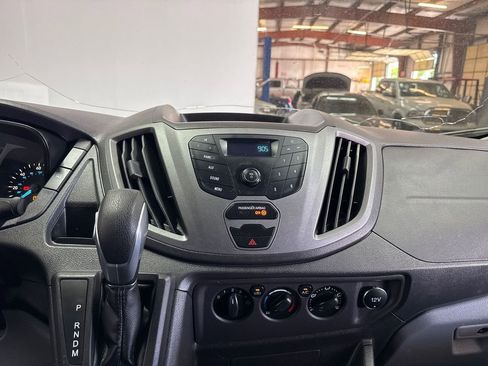 Used 2019 Ford Transit 150 130 Low Roof RWD image 12