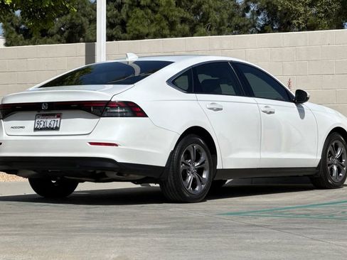Certified 2023 Honda Accord EX image 8