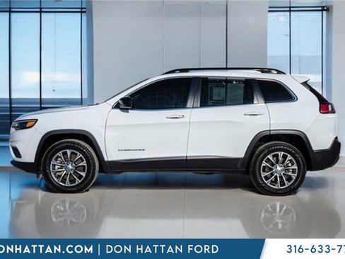 Used 2022 Jeep Cherokee Latitude Lux image 2