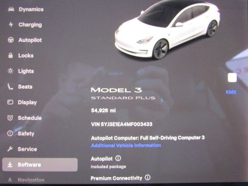 Used 2021 Tesla Model 3 Standard Range Plus image 34