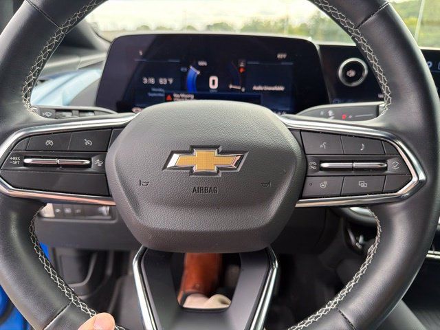 Used 2024 Chevrolet Equinox EV LT FWD image 21