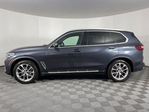 Used 2021 BMW X5 xDrive40i w/ Parking Assistance Package image 4