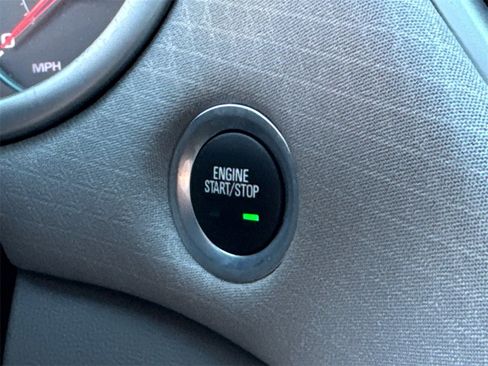 Used 2022 Chevrolet Malibu LS image 31