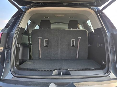 Used 2019 GMC Acadia SLE w/ Driver Alert Package I image 30