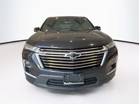 Used 2022 Chevrolet Traverse High Country AWD/4WD image 2