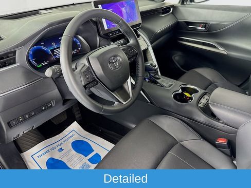 Used 2024 Toyota Venza Limited image 10