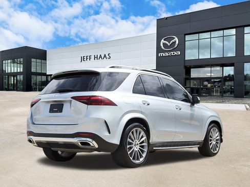 Used 2026 Mercedes-Benz GLE 350 4MATIC image 3