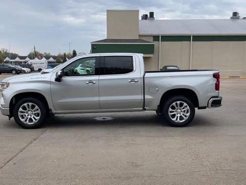 Used 2022 Chevrolet Silverado 1500 LTZ w/ Max Trailering Package image 5