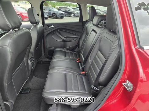 Used 2018 Ford Escape Titanium AWD/4WD image 12