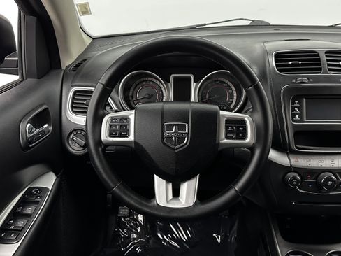 Used 2018 Dodge Journey SE w/ Popular Equipment Group image 24