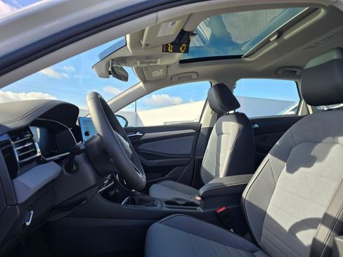 New 2026 Volkswagen Jetta SE image 19