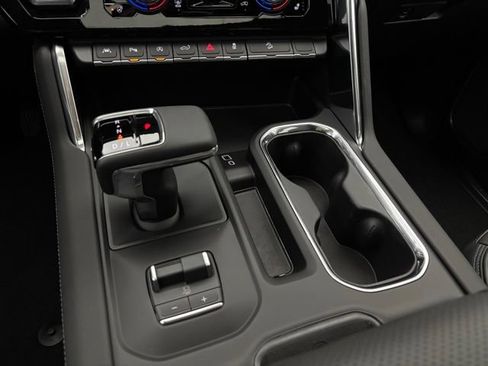 New 2026 GMC Sierra 1500 Denali AWD/4WD image 24