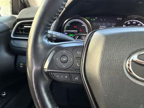 Used 2021 Toyota Camry XSE w/ Cold Weather Package FWD image 12