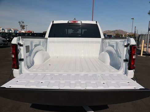 New 2026 RAM 1500 Express RWD image 32