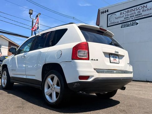 Used 2012 Jeep Compass Limited AWD/4WD image 8