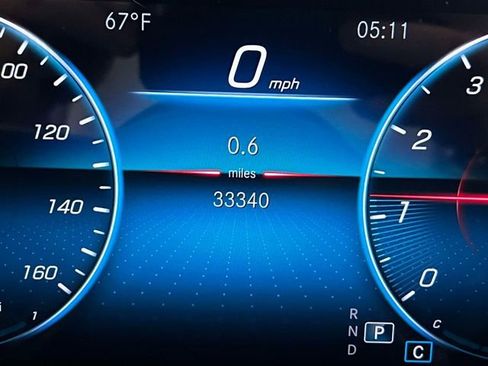 Certified 2021 Mercedes-Benz GLB 250 4MATIC image 26