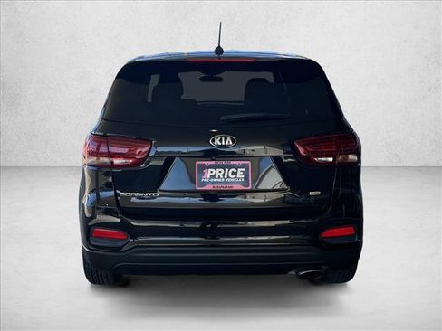 Used 2019 Kia Sorento L image 8