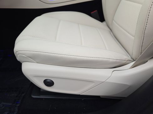 New 2026 Mercedes-Benz GLE 350 4MATIC image 28