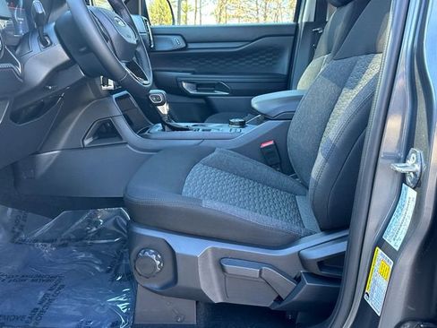New 2025 Ford Ranger XLT image 9