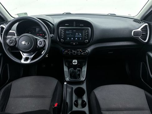 Used 2020 Kia Soul LX FWD image 15
