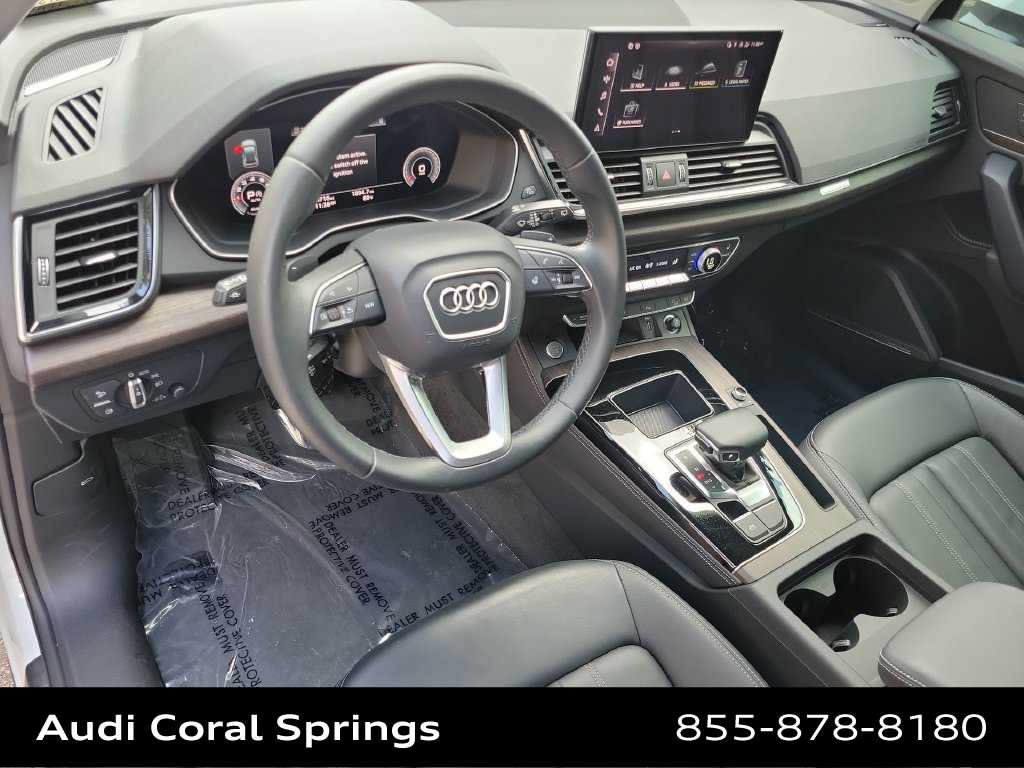 Certified 2023 Audi Q5 2.0T Premium Plus w/ Premium Plus Package AWD/4WD image 10