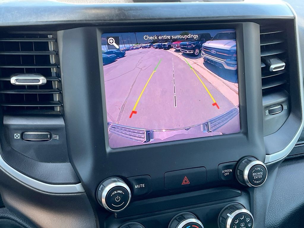 Used 2019 RAM 1500 Big Horn AWD/4WD image 13