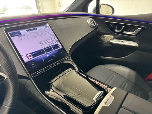 Used 2023 Mercedes-Benz EQE AMG 4MATIC Sedan image 22