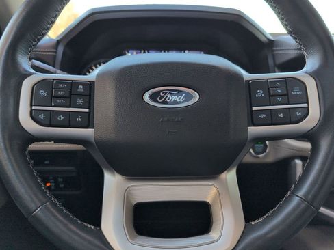 Used 2024 Ford Expedition Limited image 22