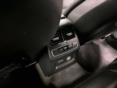 Used 2019 Audi S4 Premium Plus w/ Premium Plus Package image 28