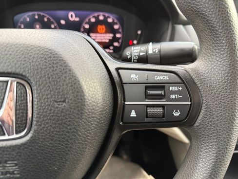 Used 2023 Honda Accord LX image 19